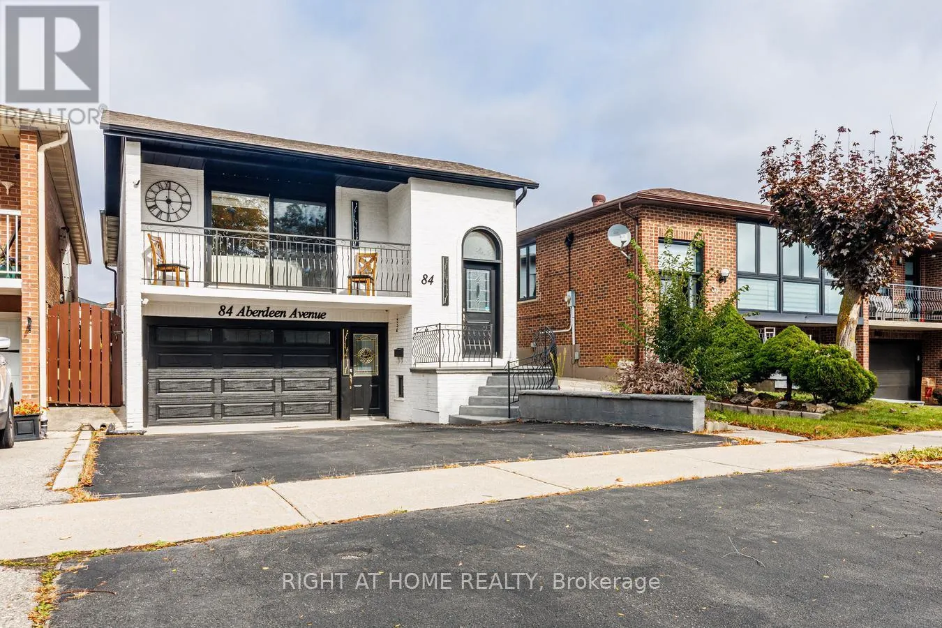 84 ABERDEEN AVENUE