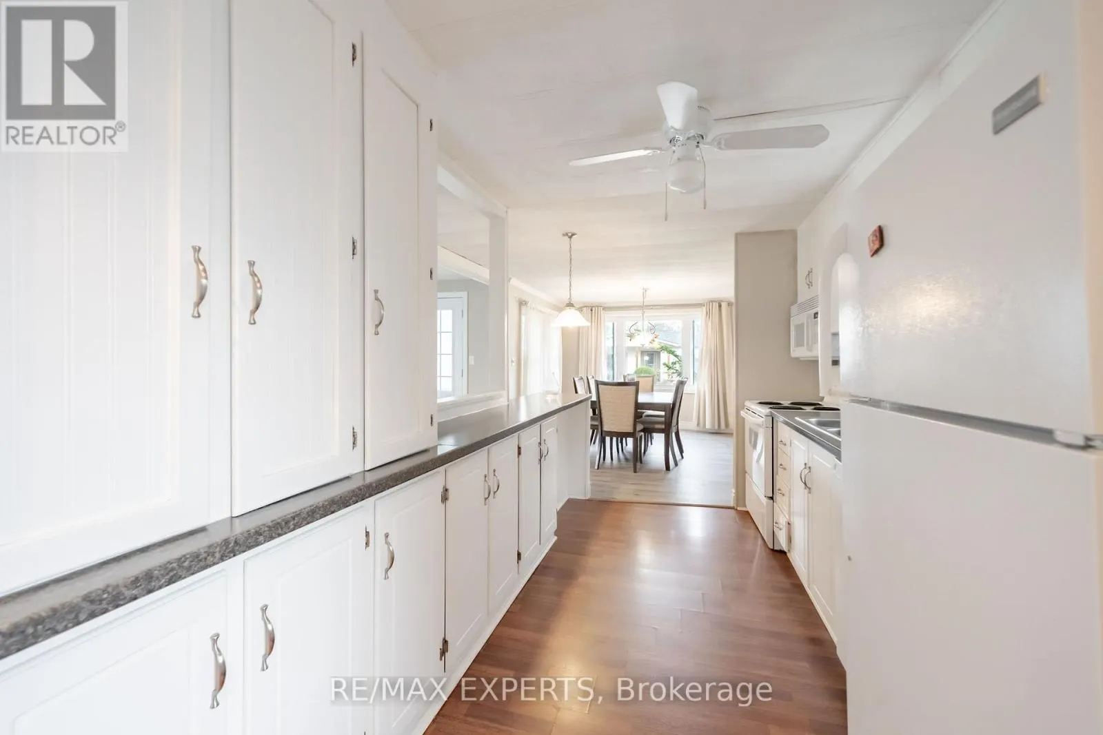 77 LINDEN LANE