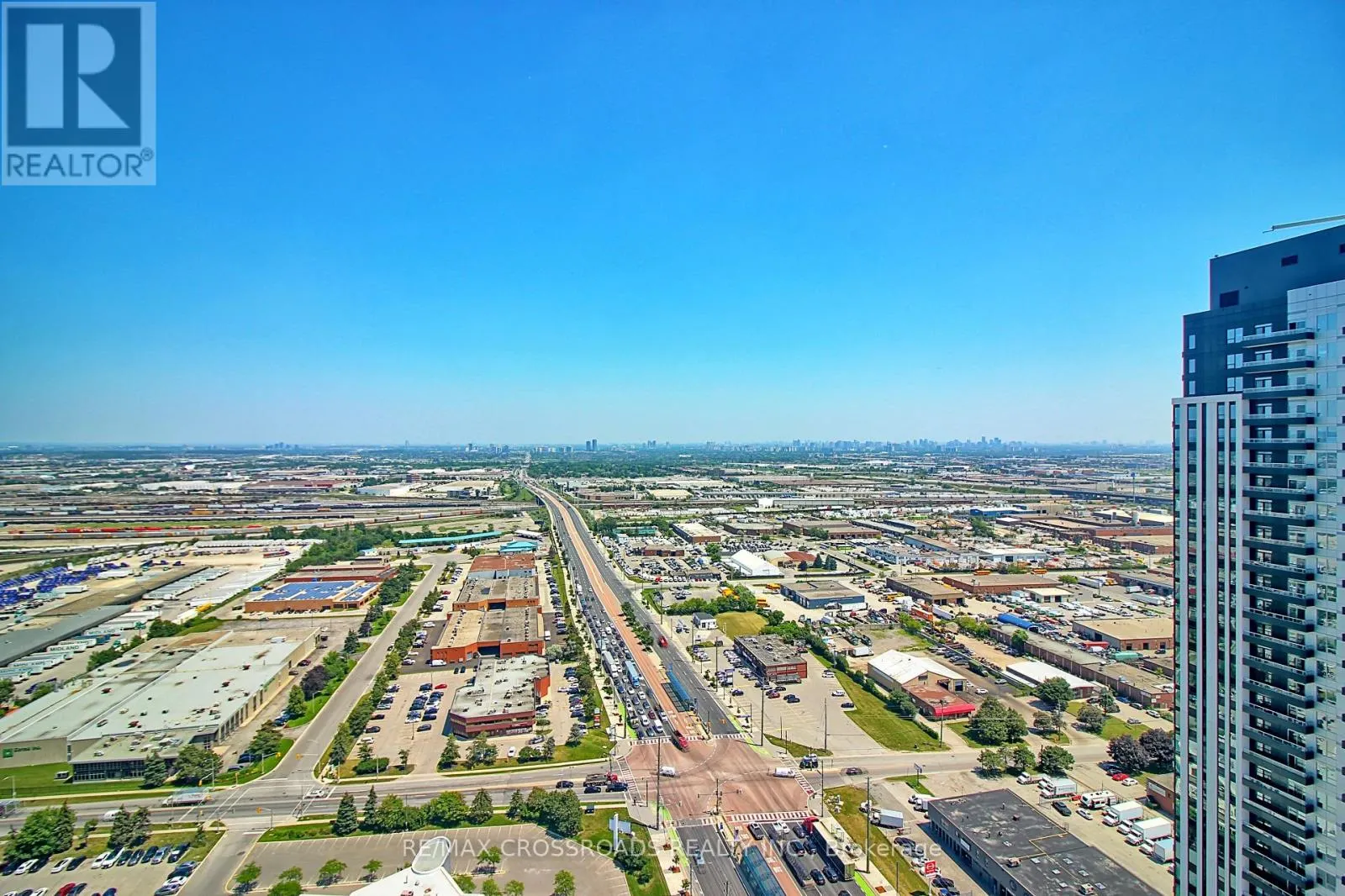 3402 - 2900 HIGHWAY 7