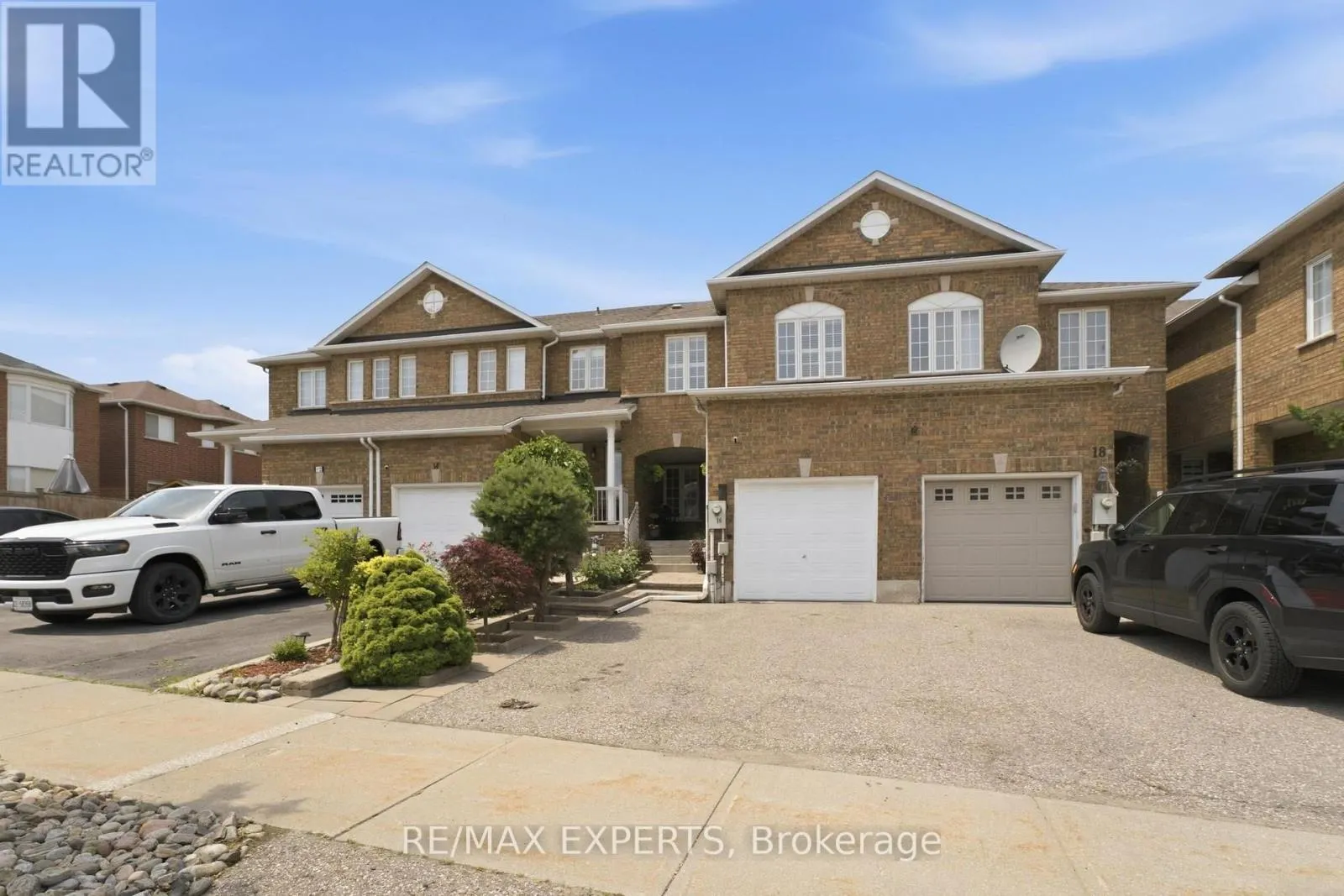 16 PIAZZA CRESCENT