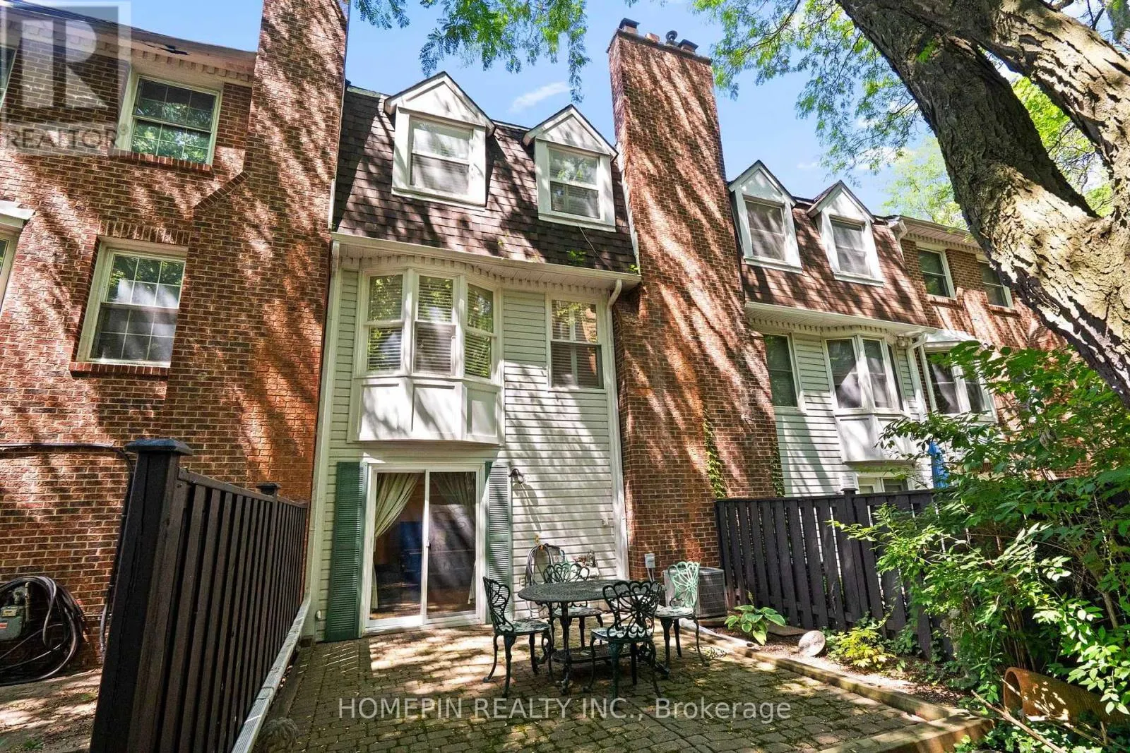 84 CONFEDERATION WAY