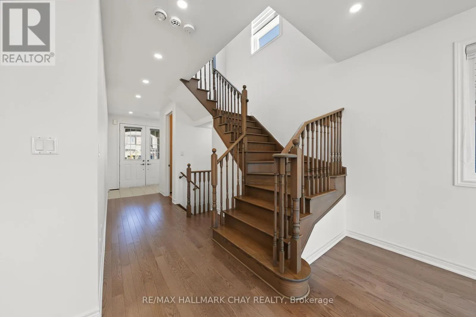 20 ATKINSON CRESCENT
