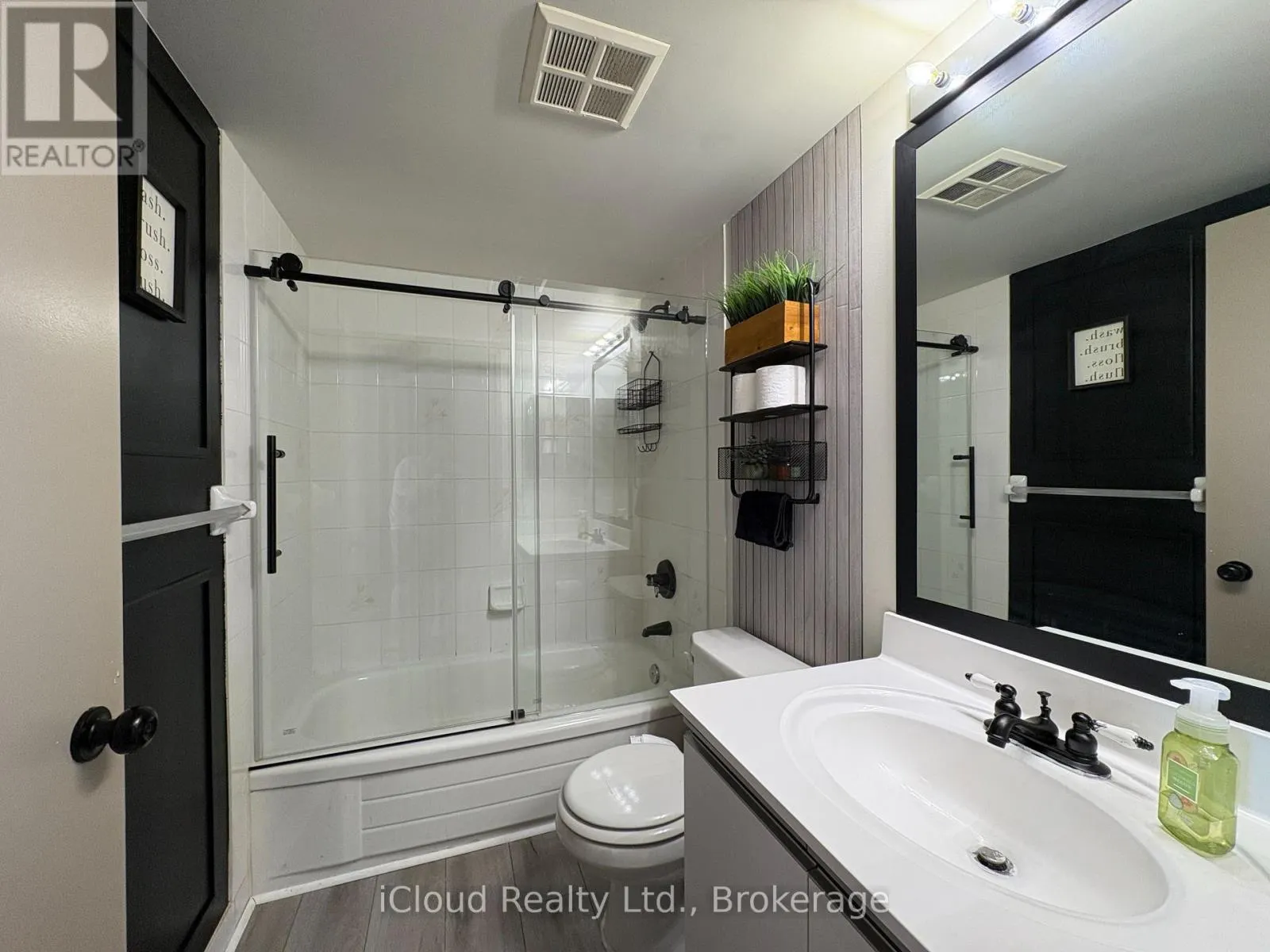 710 - 91 TOWNSGATE DRIVE