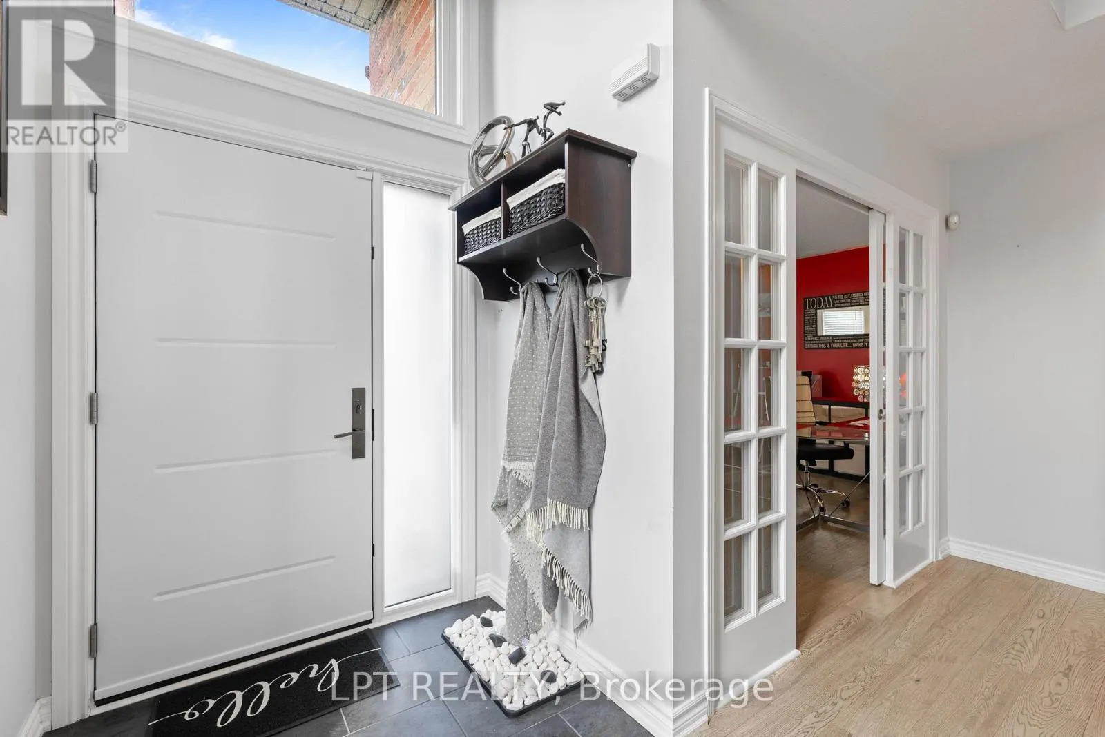 370 SILKEN LAUMANN DRIVE