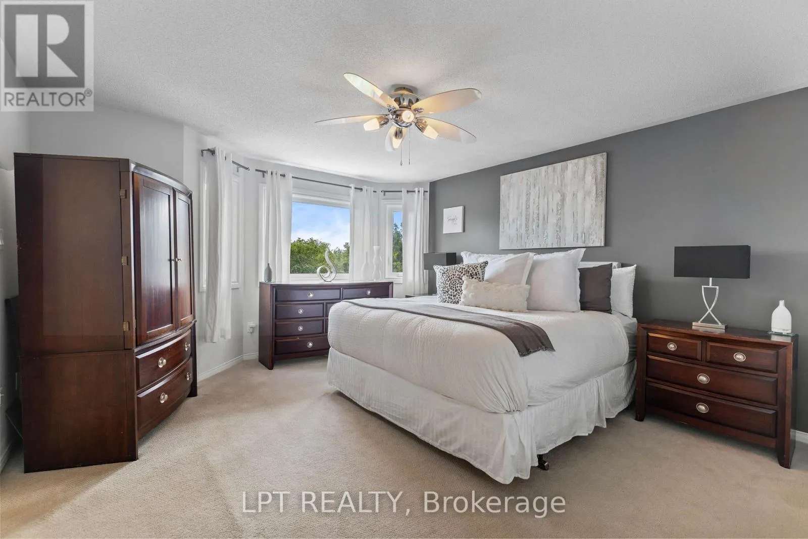370 SILKEN LAUMANN DRIVE