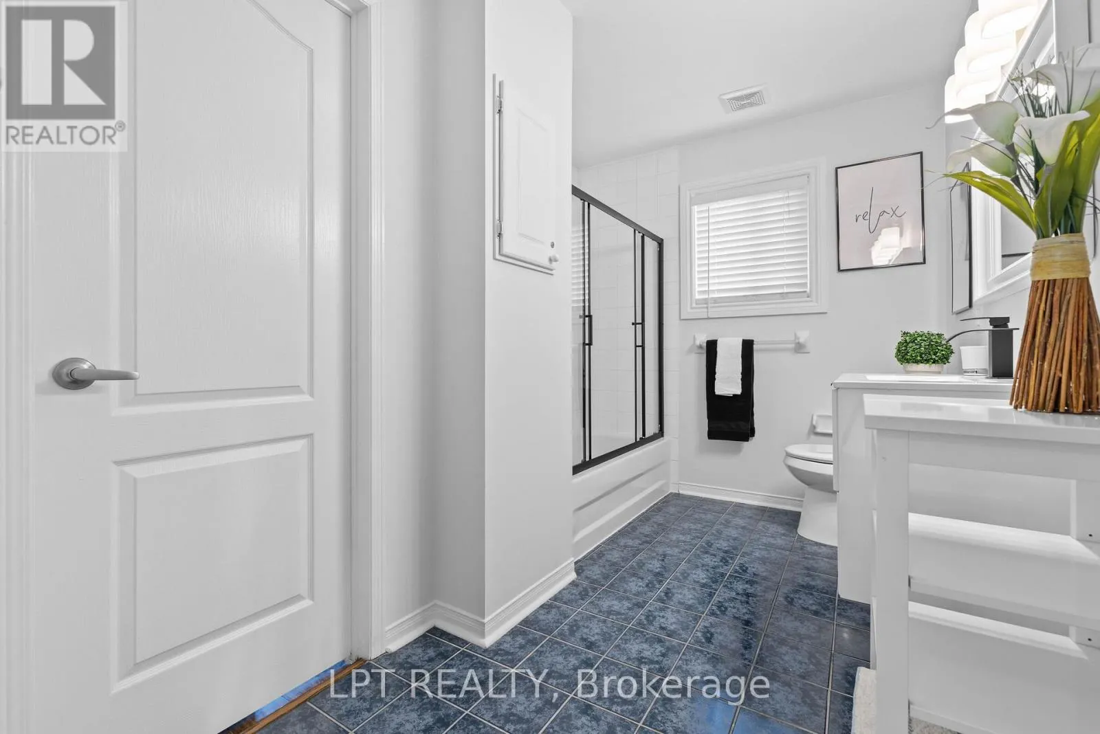 370 SILKEN LAUMANN DRIVE