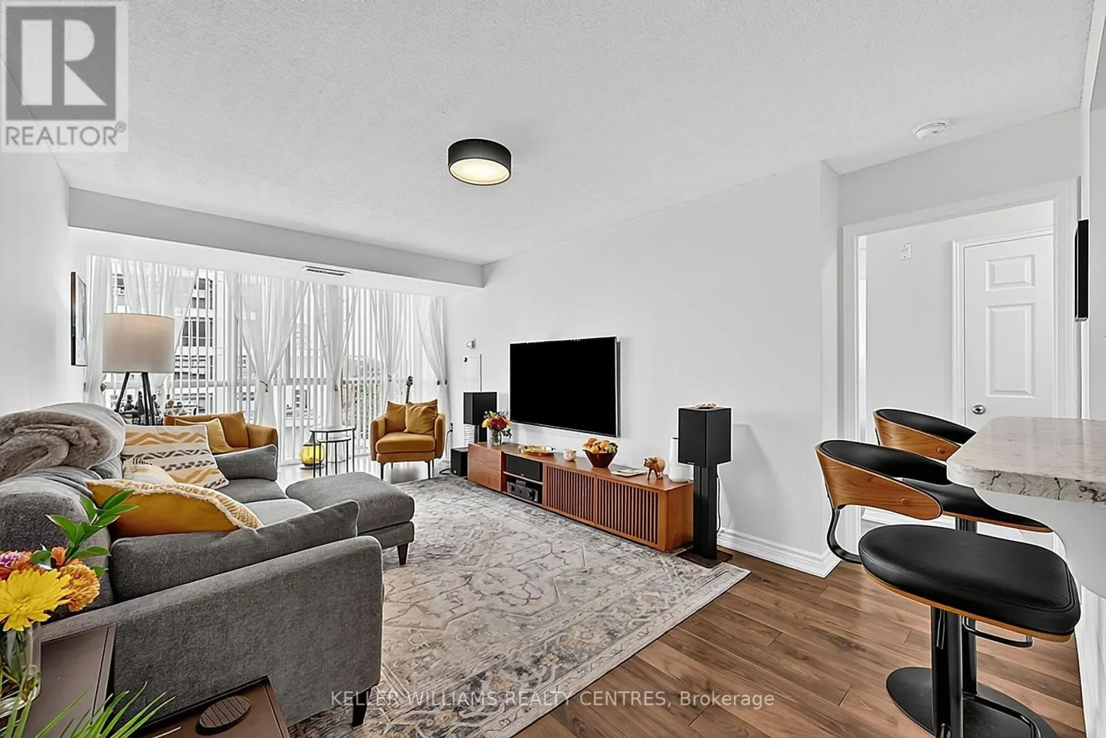 408 - 270 DAVIS DRIVE