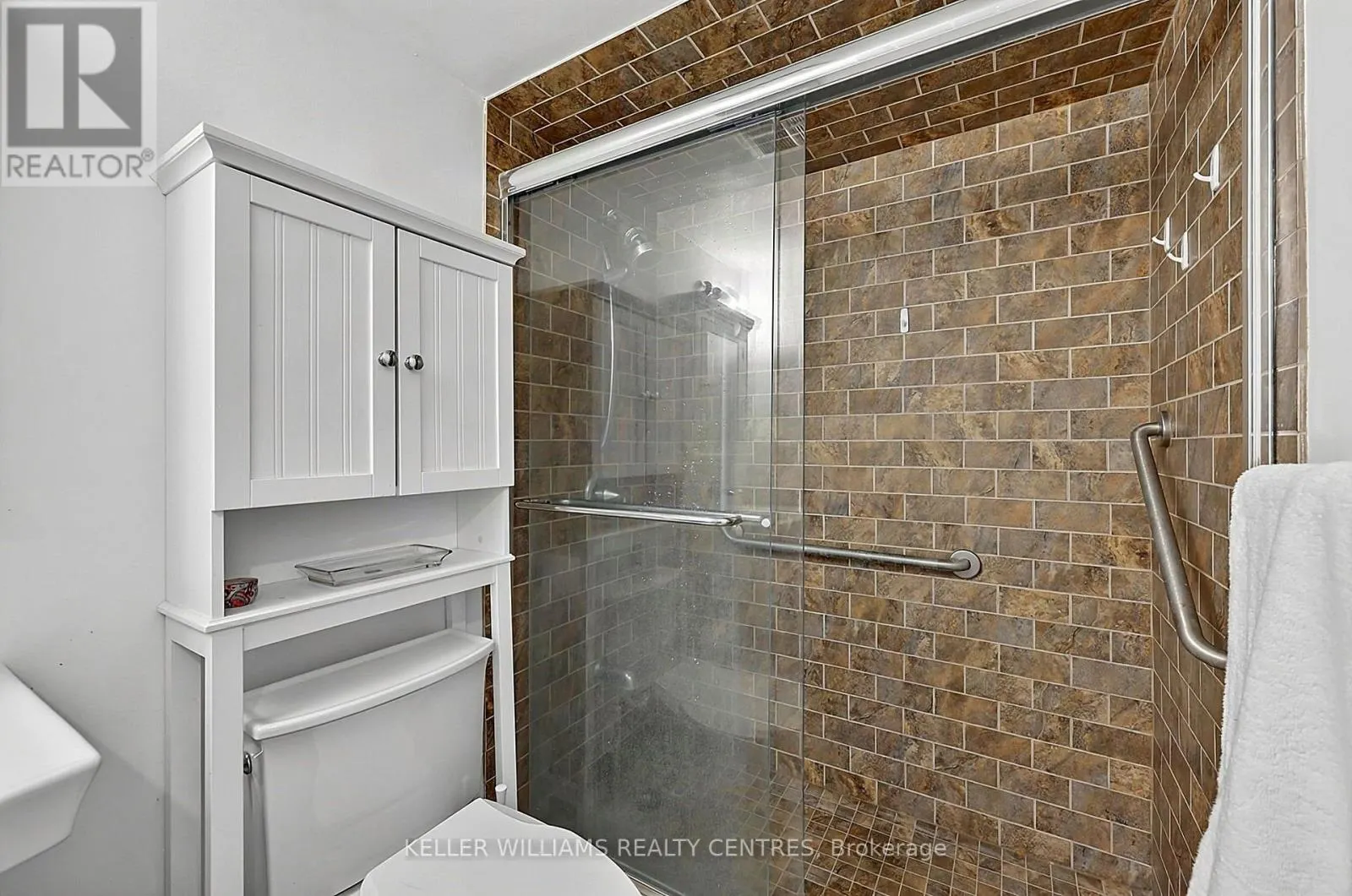 408 - 270 DAVIS DRIVE