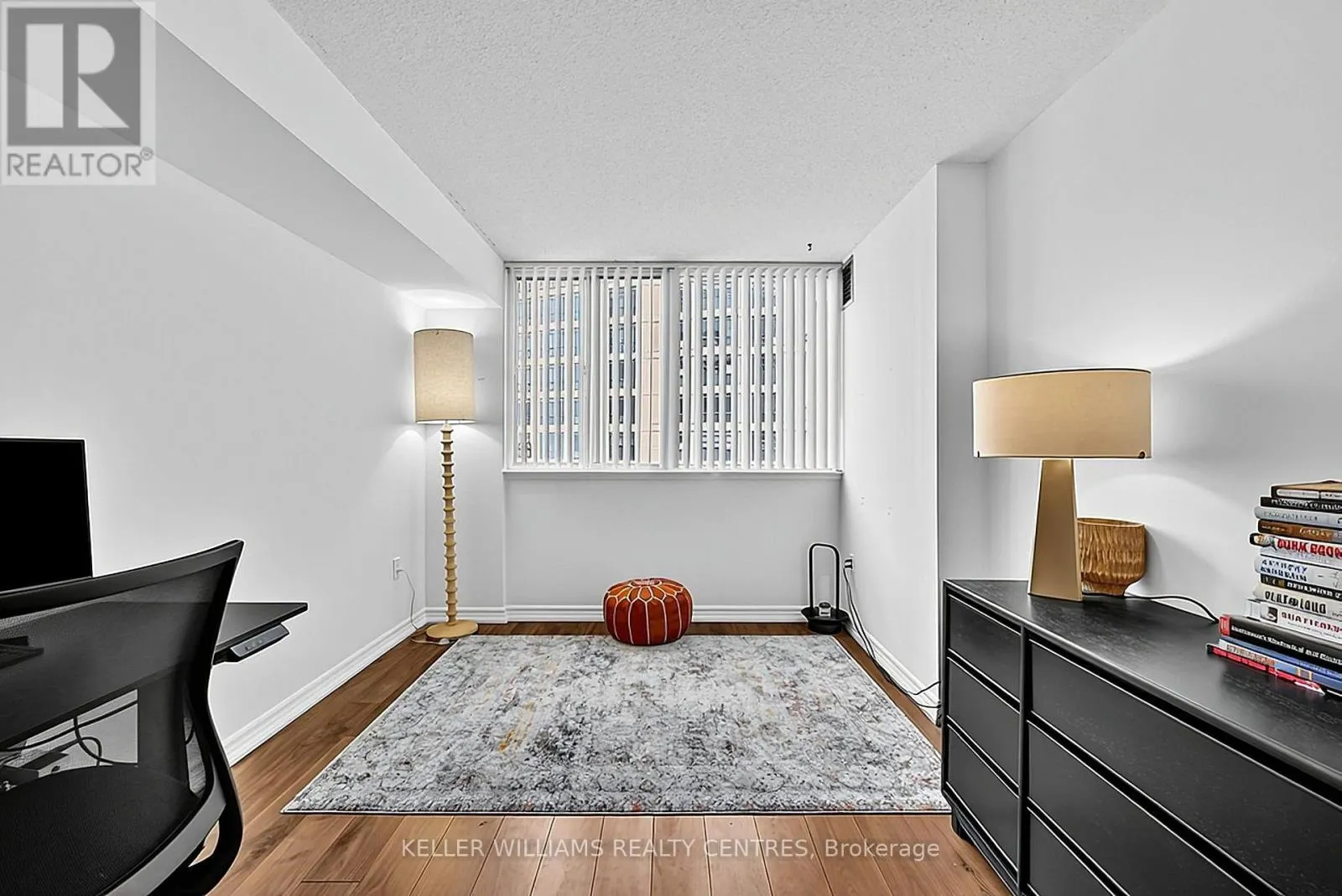 408 - 270 DAVIS DRIVE