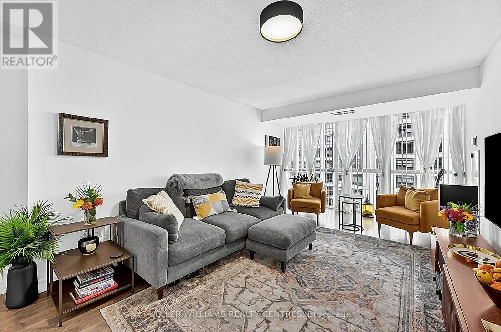 408 - 270 DAVIS DRIVE