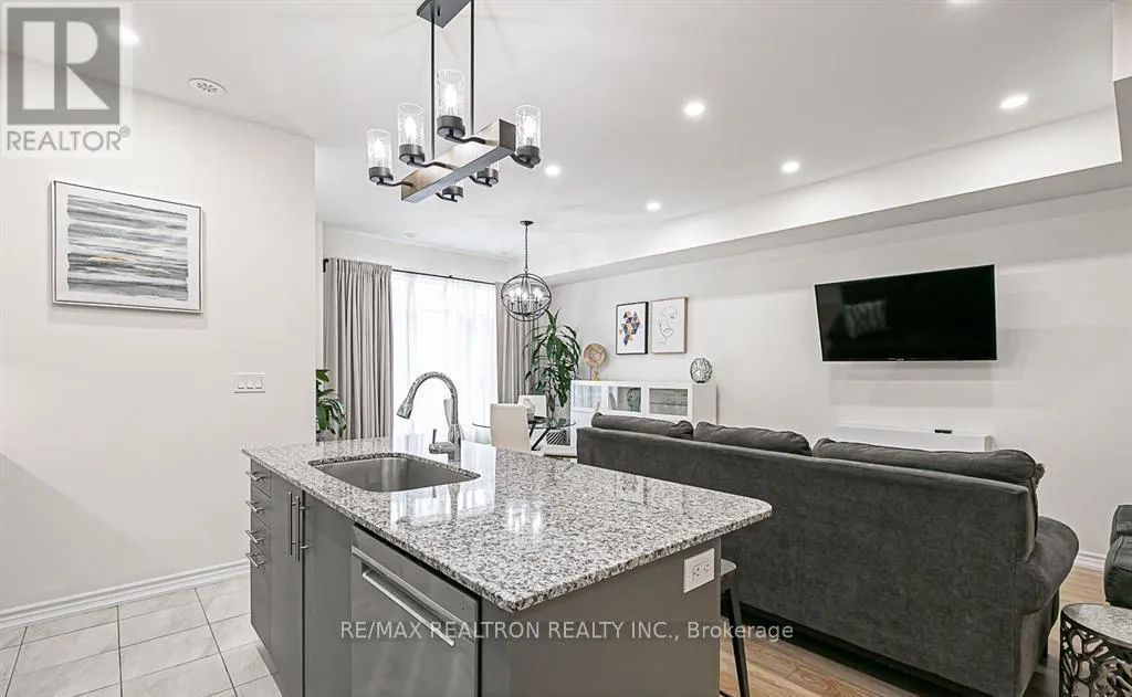 11 - 181 PARKTREE DRIVE