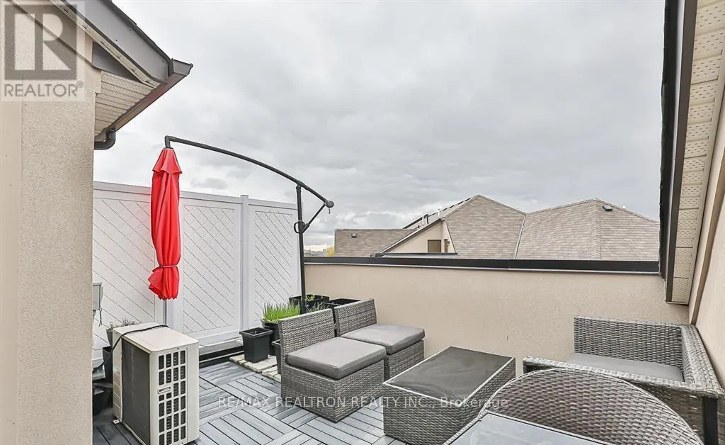 11 - 181 PARKTREE DRIVE