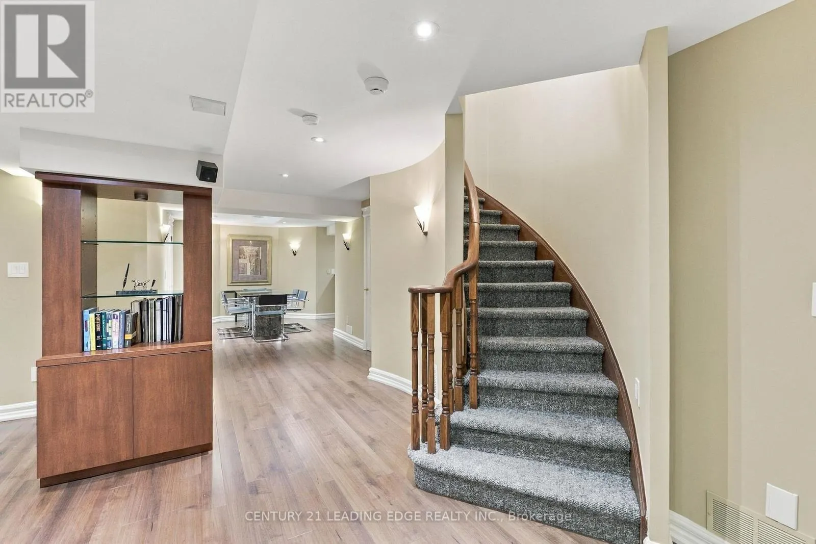 40 ARISTA GATE