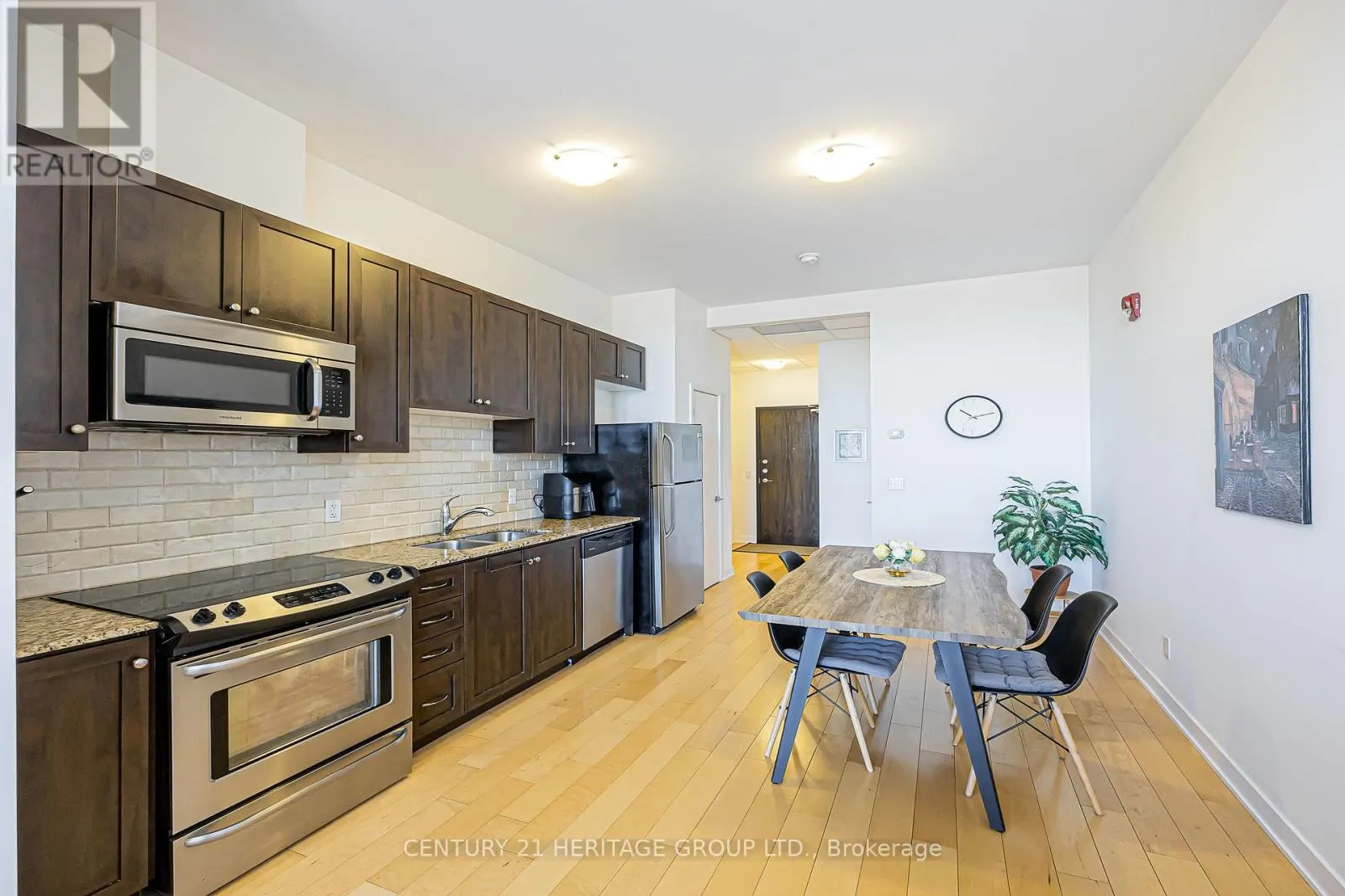507 - 10376 YONGE STREET