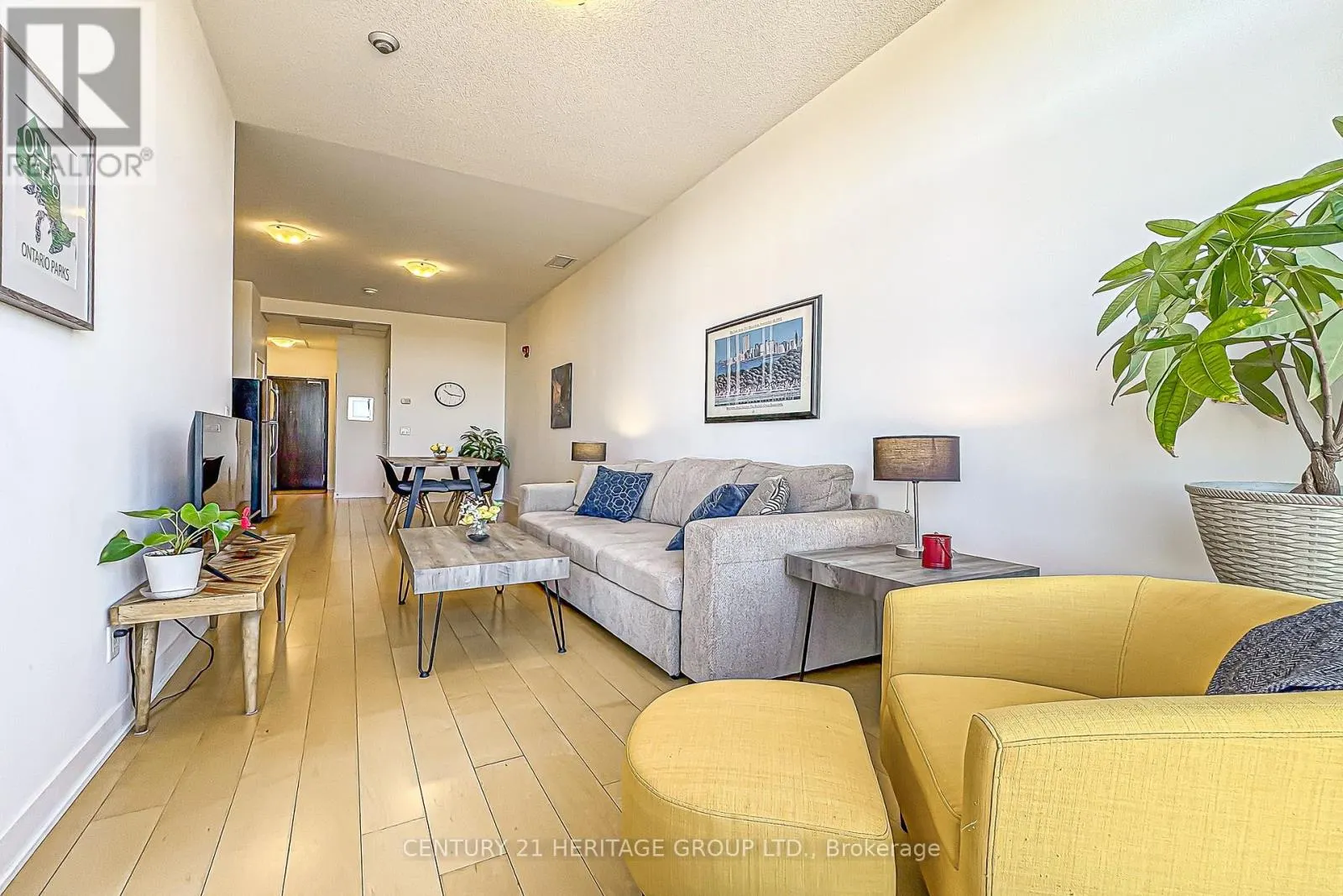 507 - 10376 YONGE STREET