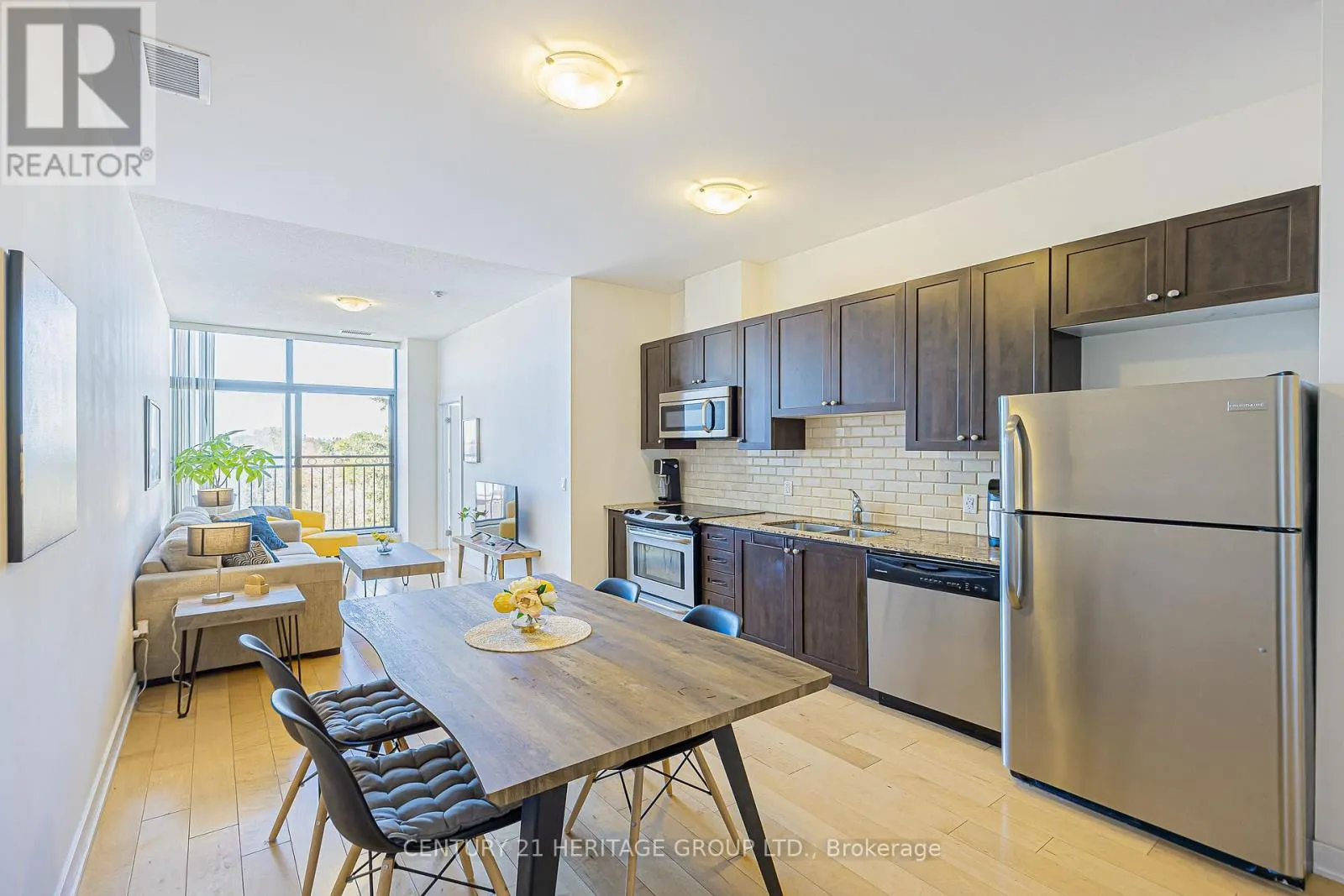 507 - 10376 YONGE STREET