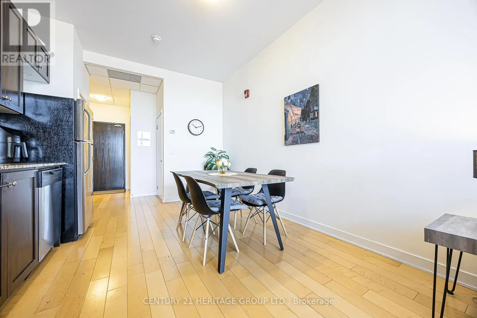 507 - 10376 YONGE STREET