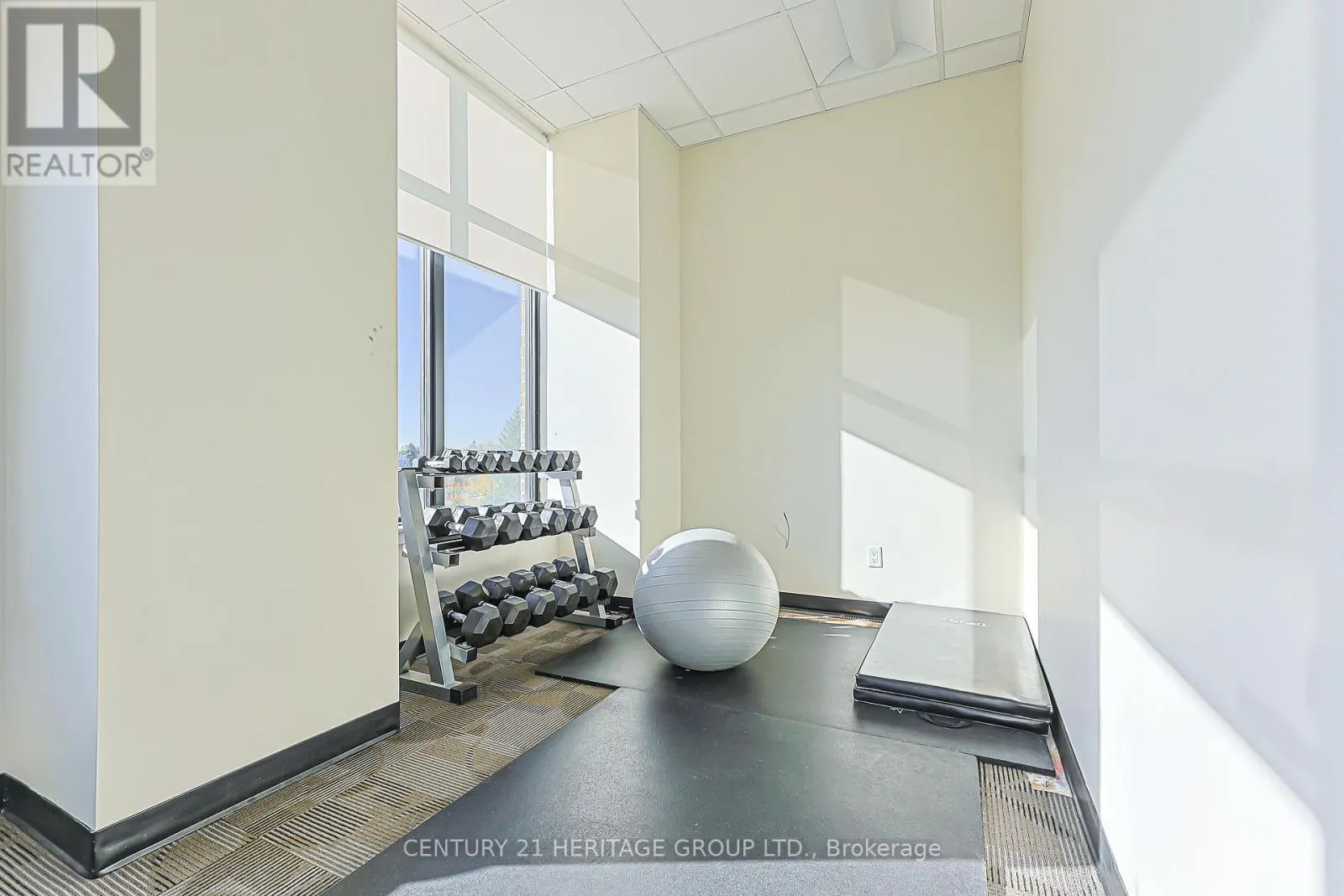 507 - 10376 YONGE STREET