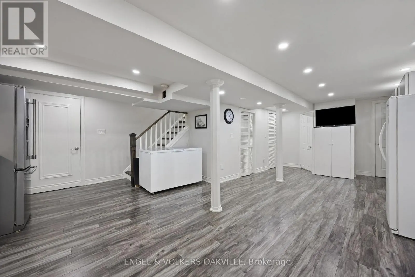 10 CRIEFF AVENUE
