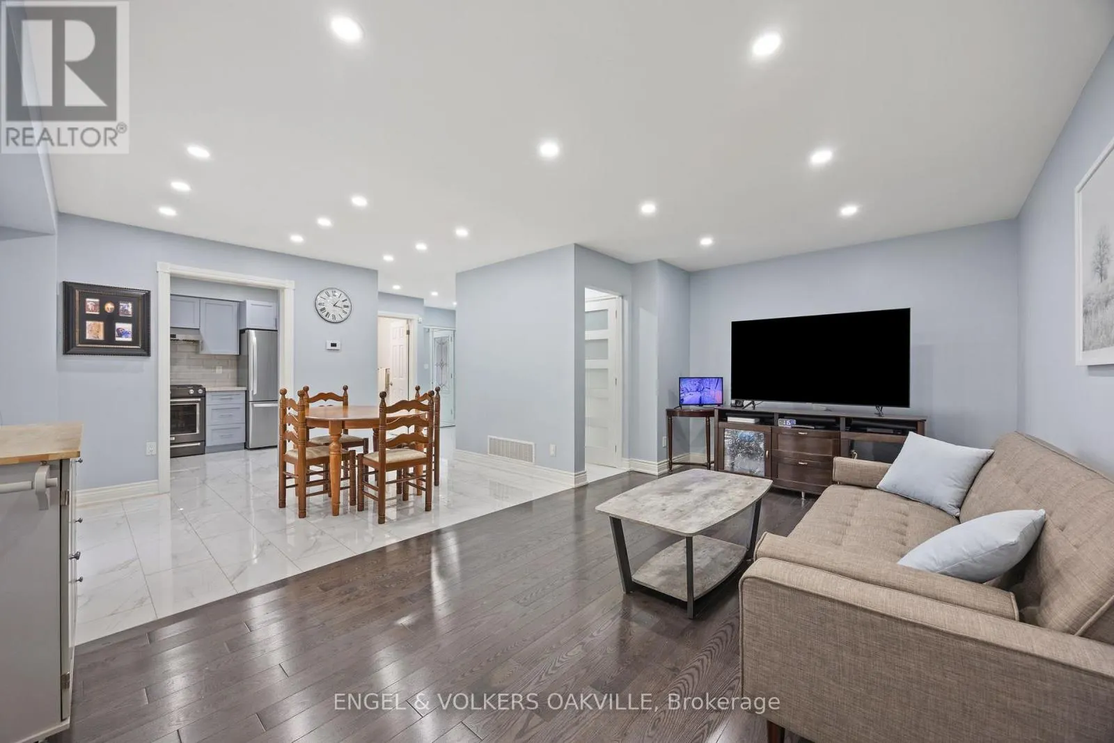 10 CRIEFF AVENUE