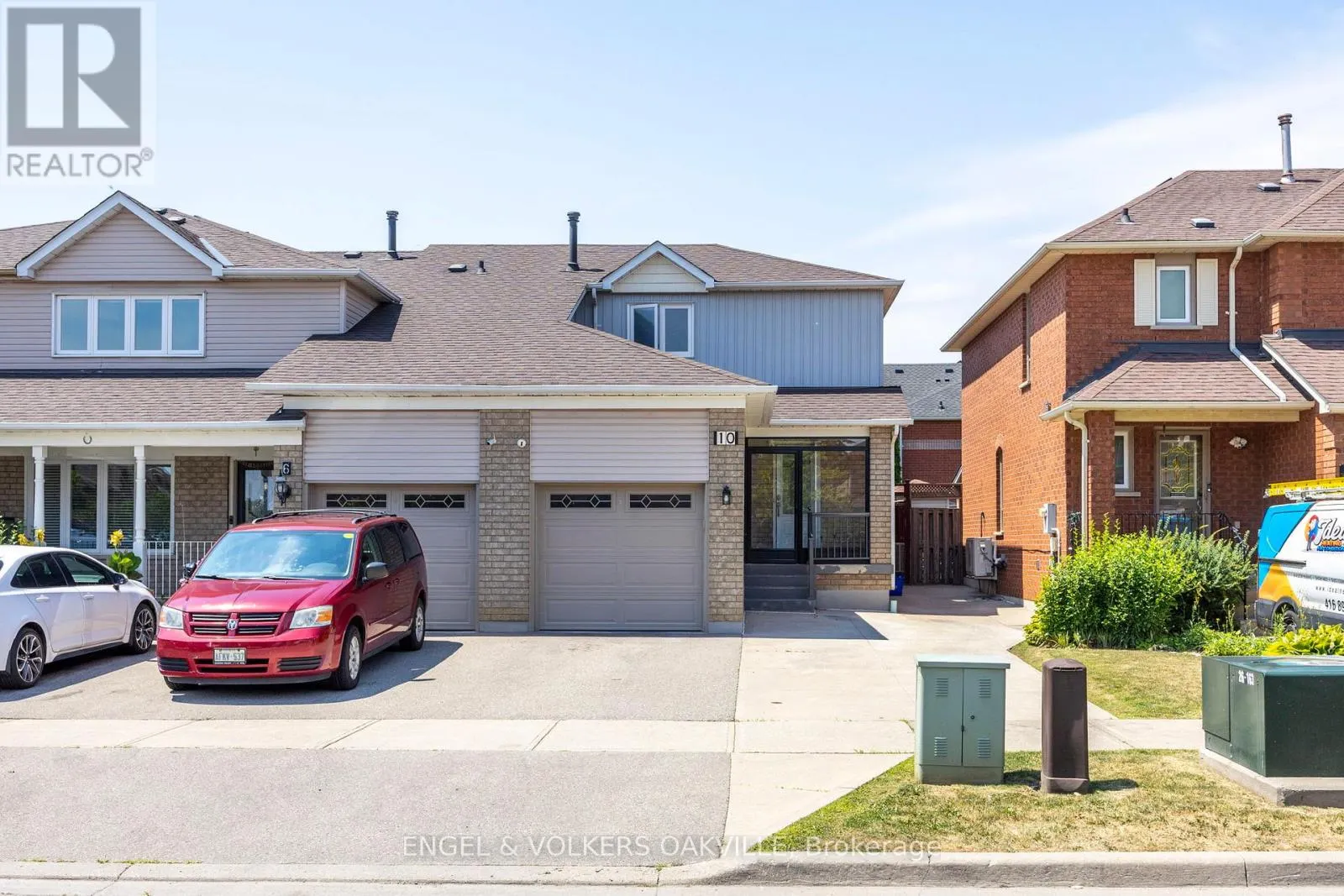 10 CRIEFF AVENUE