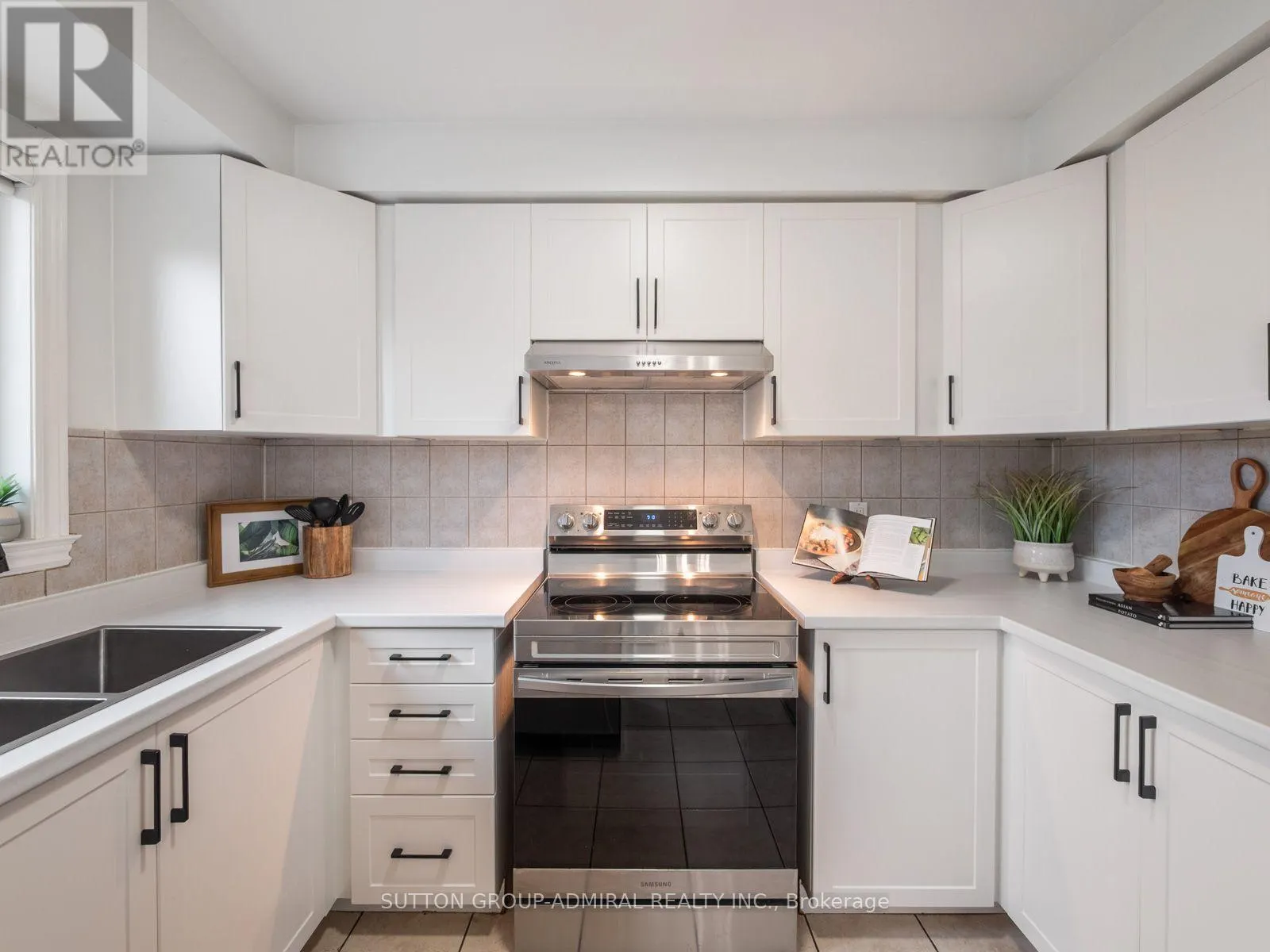 5 MELIA LANE