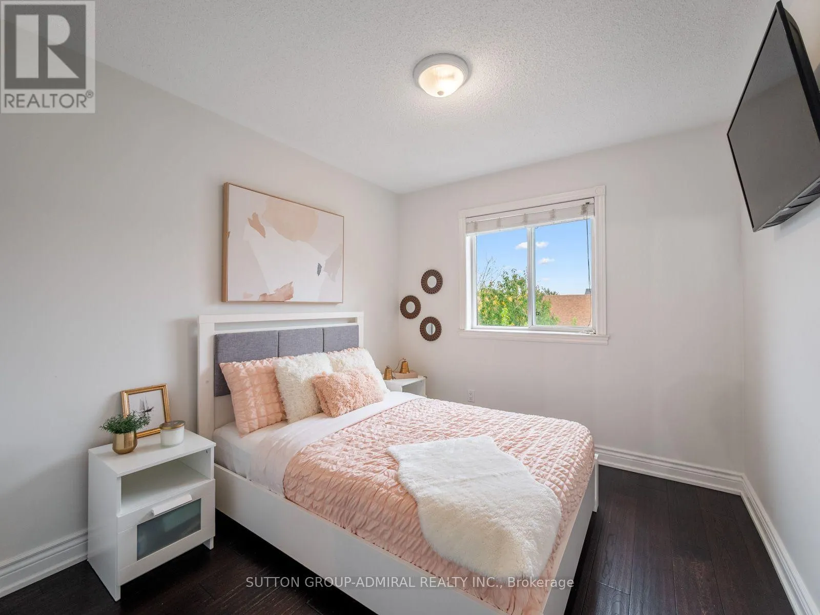 5 MELIA LANE