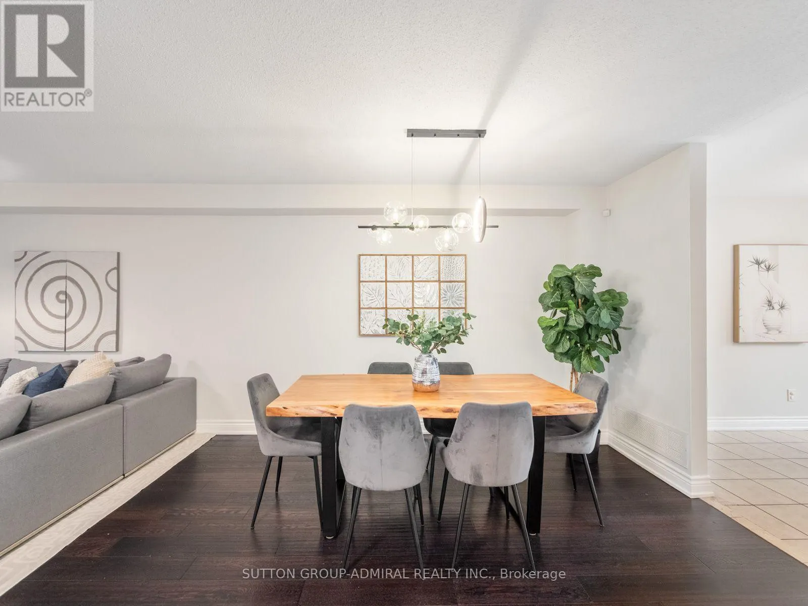 5 MELIA LANE