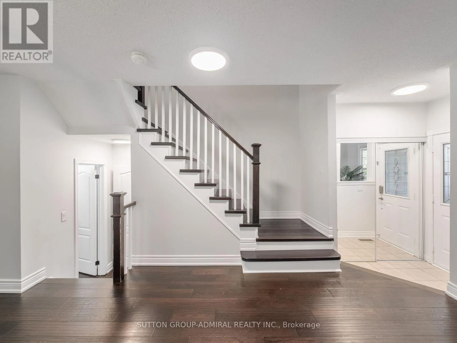 5 MELIA LANE