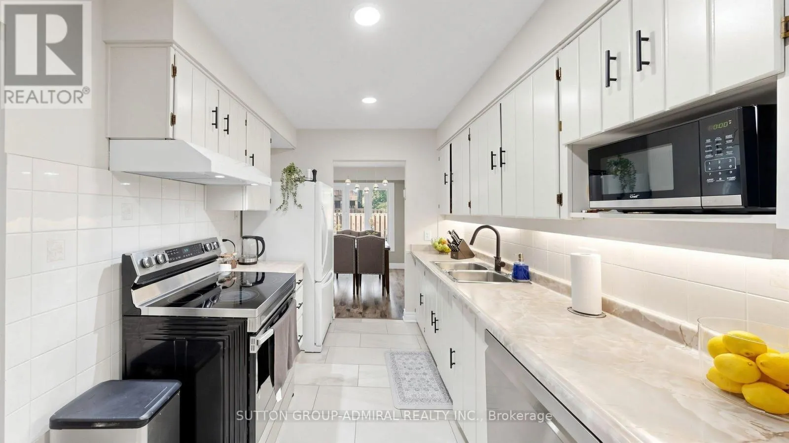 59 - 11 PLAISANCE ROAD