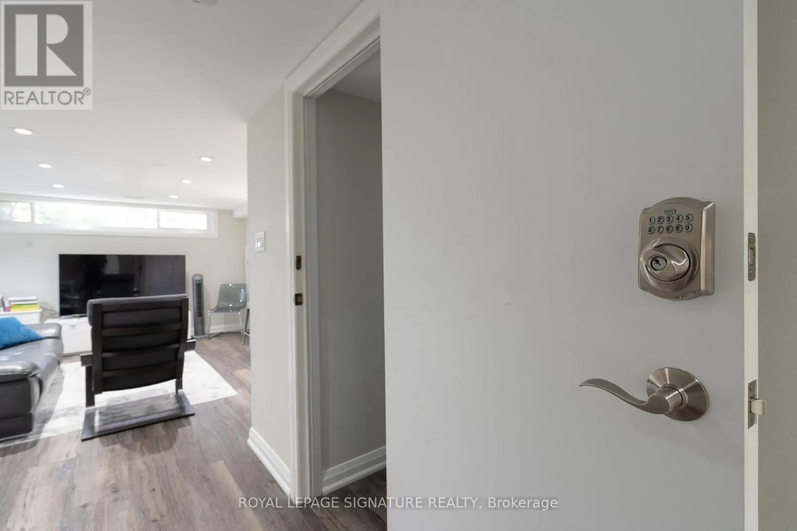BSMT - 305 BLUE GRASS BOULEVARD