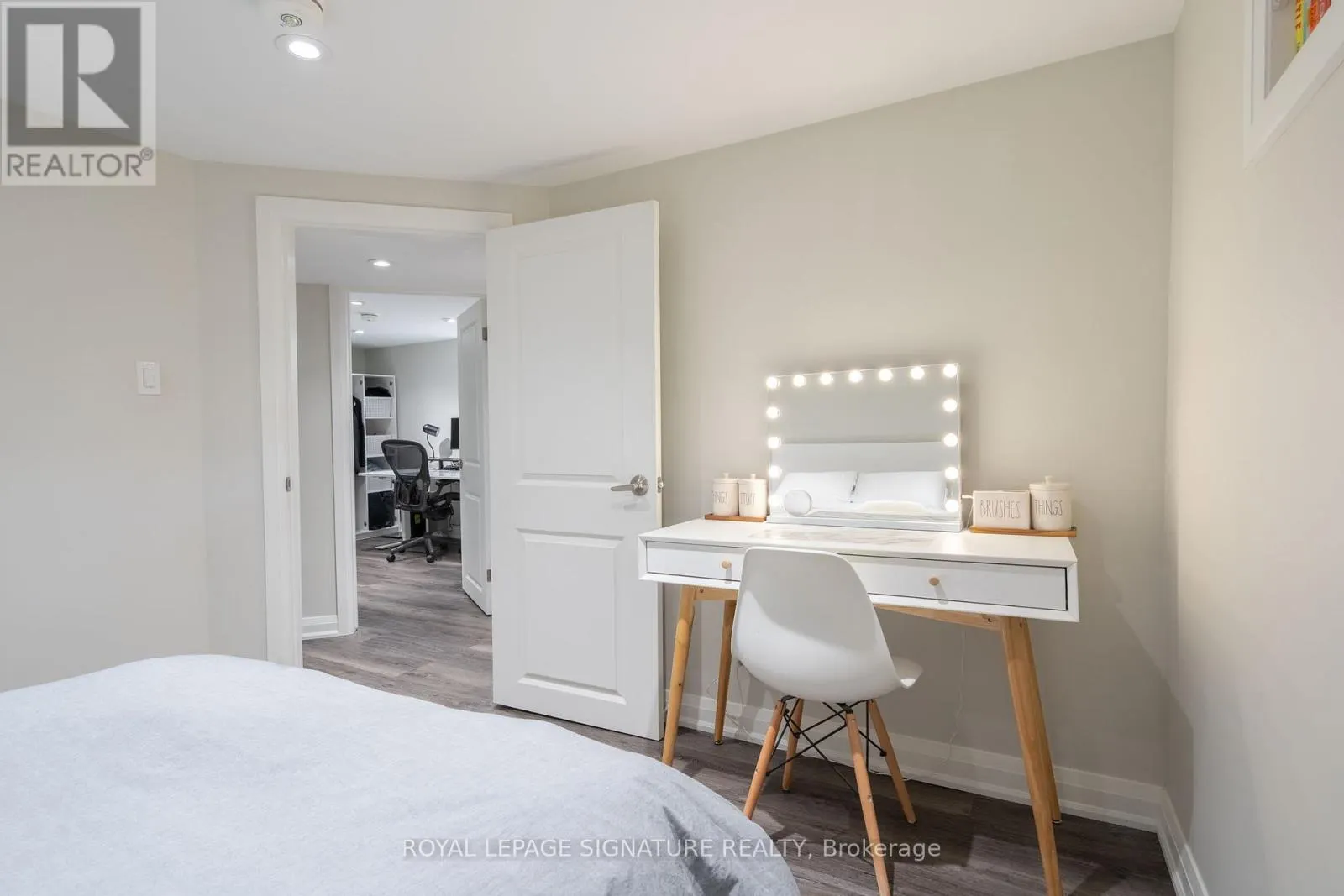 BSMT - 305 BLUE GRASS BOULEVARD