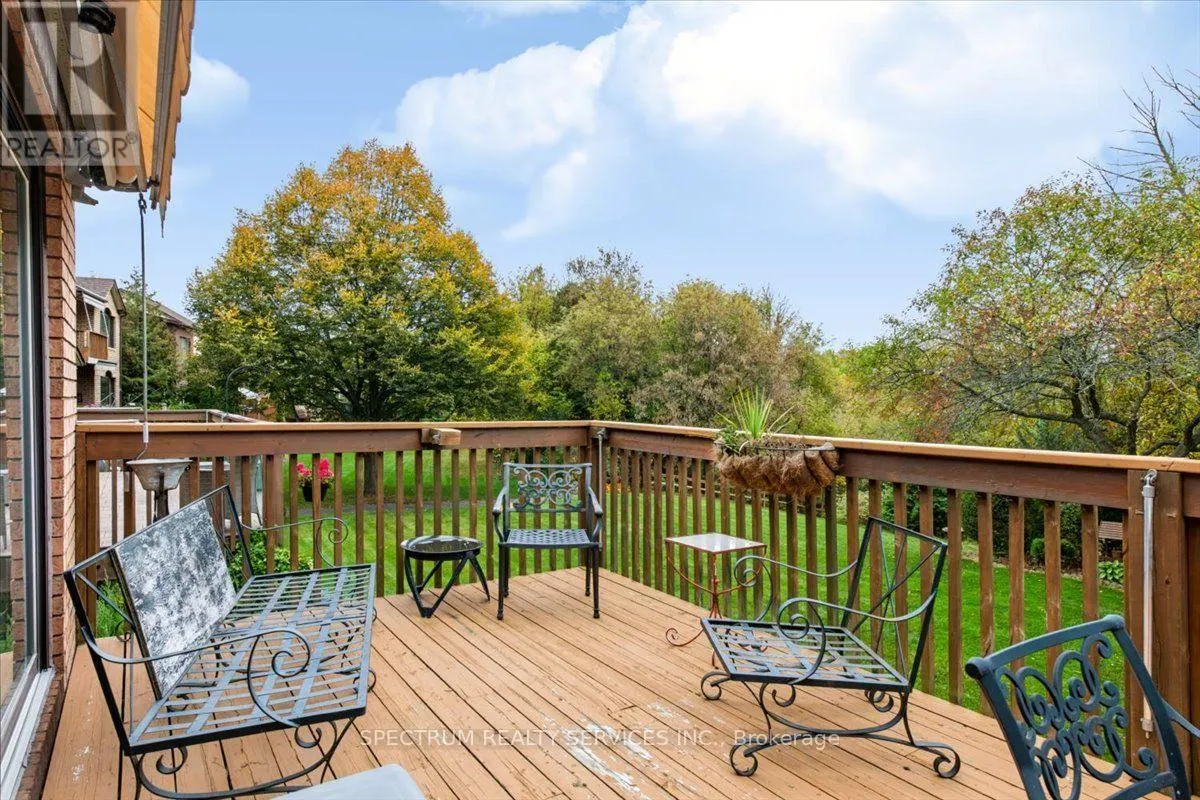 132 RIVERVIEW ROAD