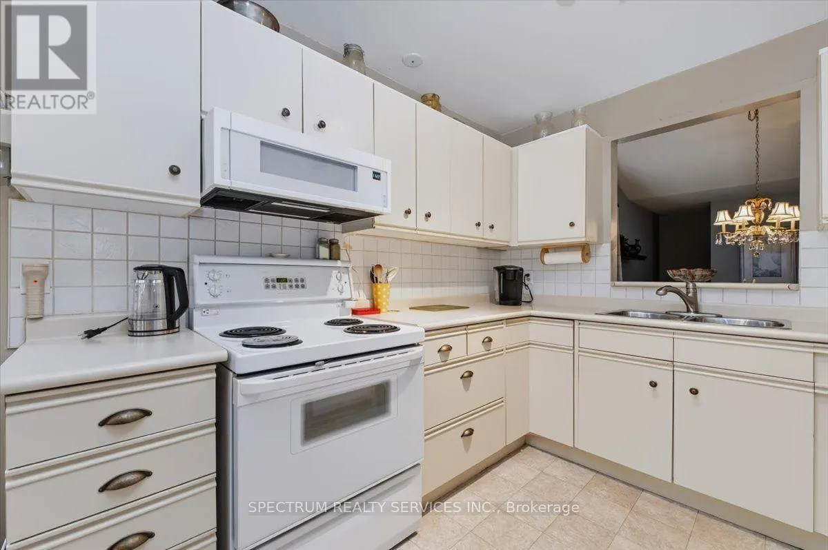 132 RIVERVIEW ROAD