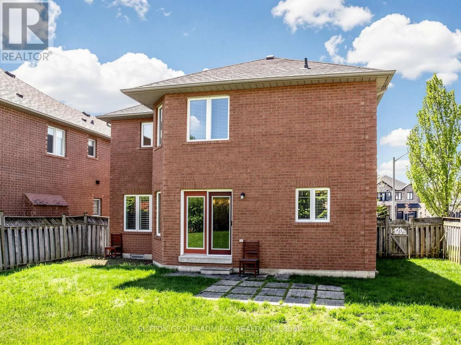 22 CANYON HILL AVENUE