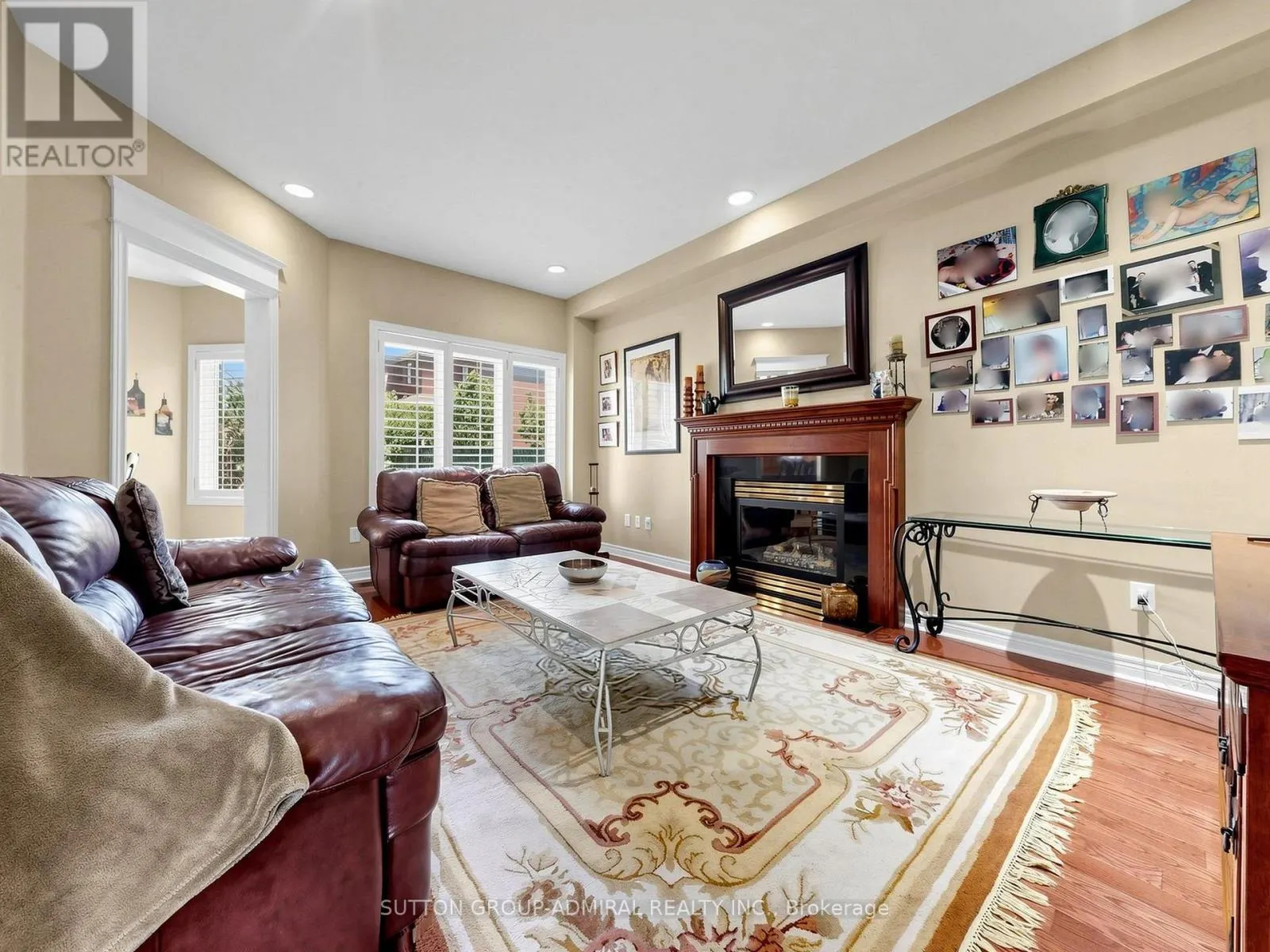 22 CANYON HILL AVENUE