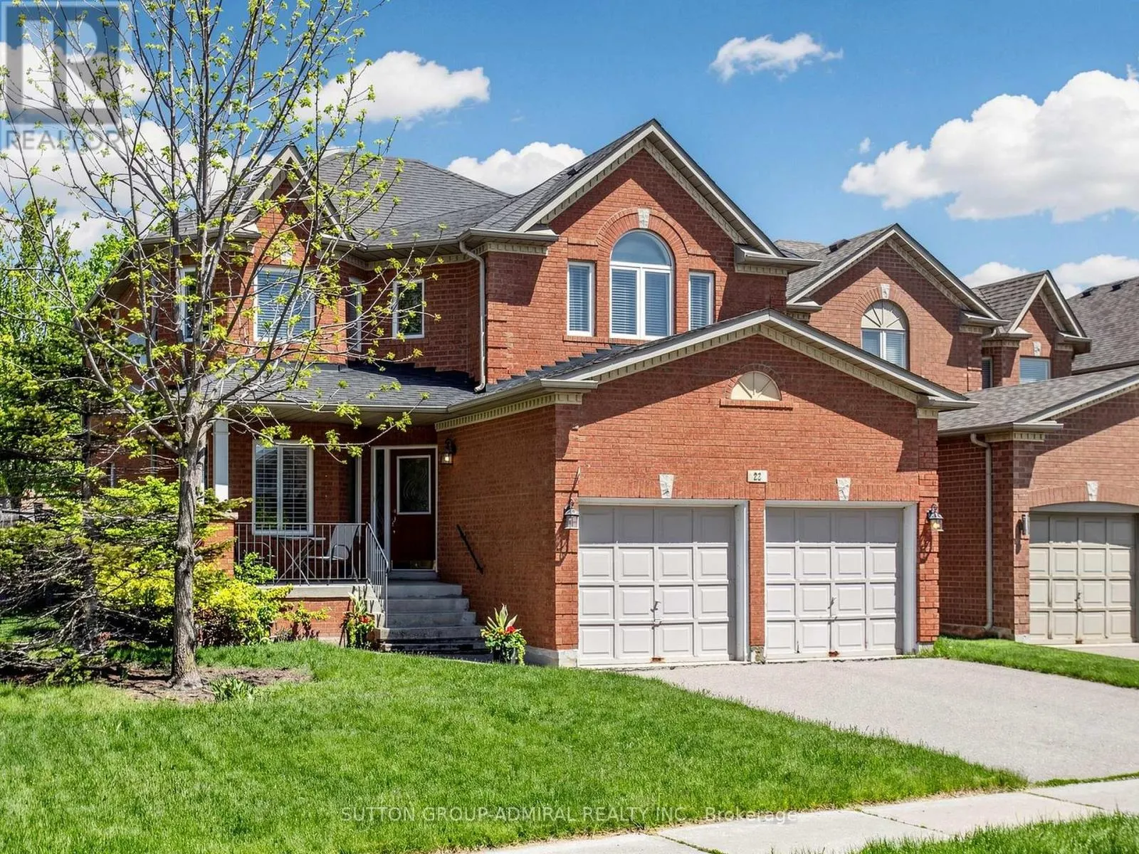 22 CANYON HILL AVENUE