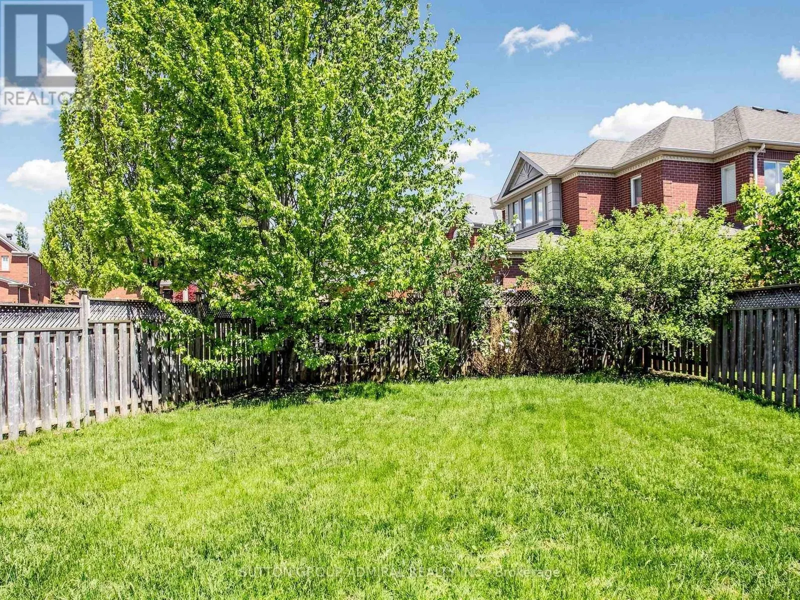 22 CANYON HILL AVENUE