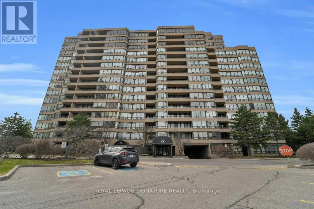 1404 - 22 CLARISSA DRIVE