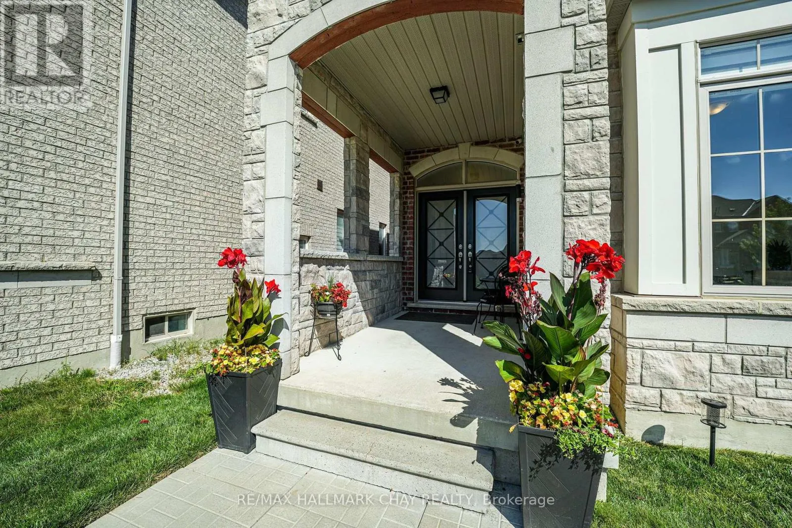 1709 EMBERTON WAY