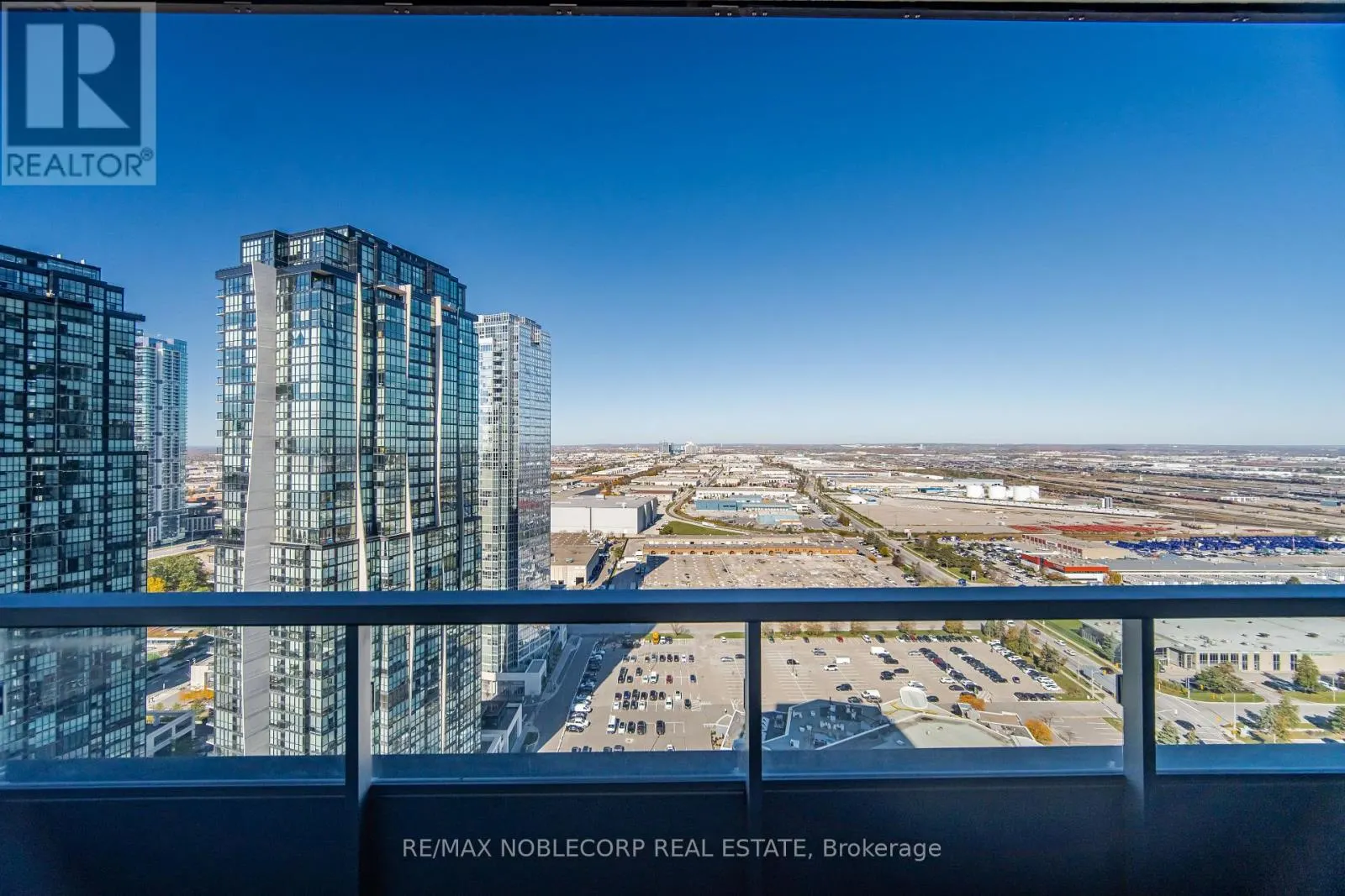 2501 - 5 MEADOWDALE ROAD