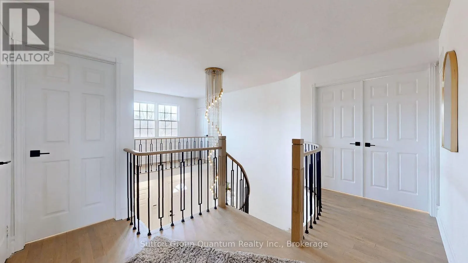 243 MURRAY DRIVE