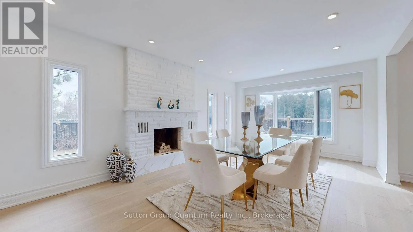 243 MURRAY DRIVE