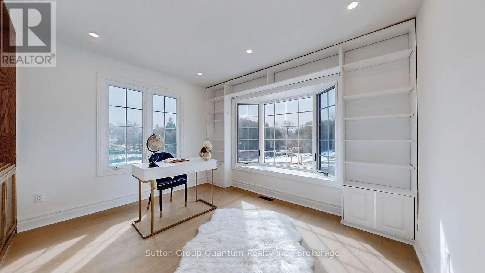 243 MURRAY DRIVE