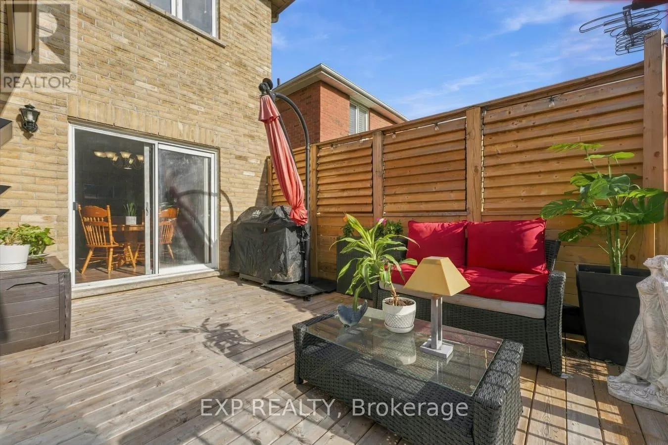 36 SALTZBURG CRESCENT