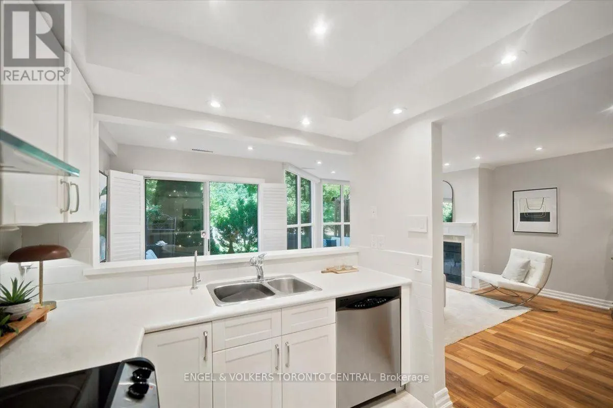 TH18 - 100 ARBORS LANE