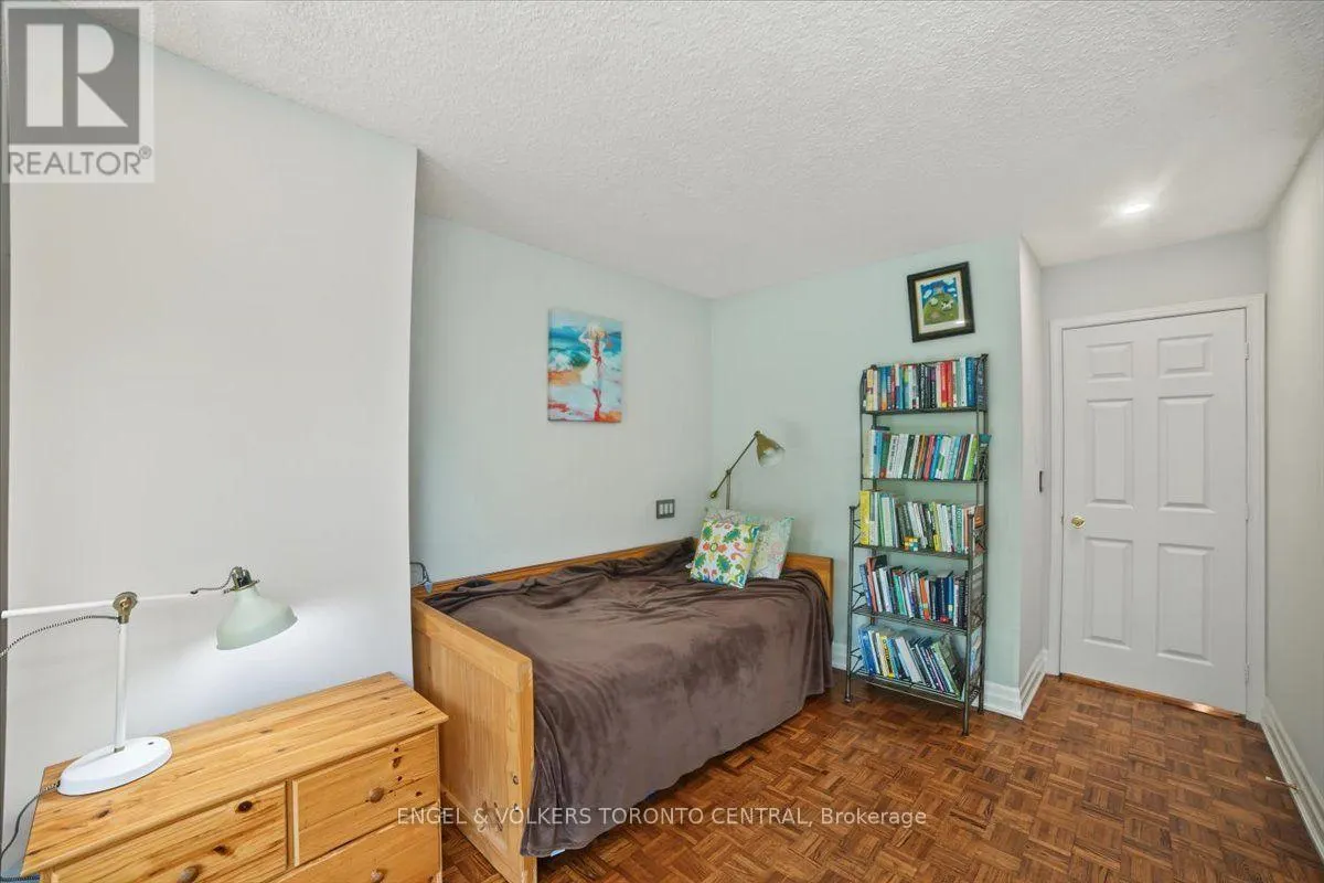 TH18 - 100 ARBORS LANE