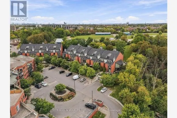 TH18 - 100 ARBORS LANE