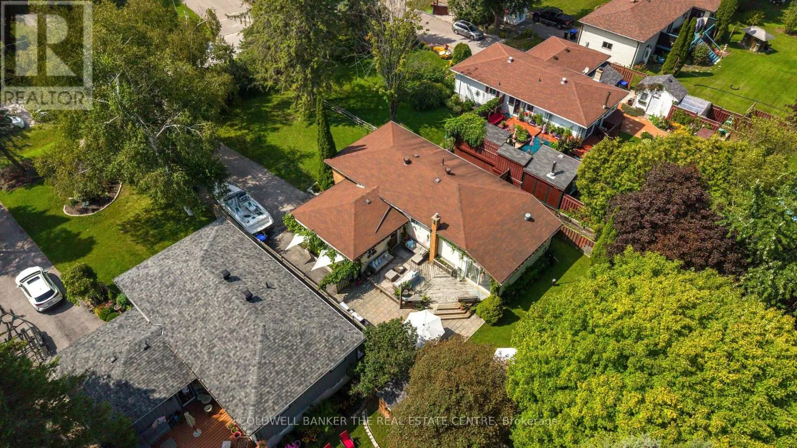3211 COWAN AVENUE