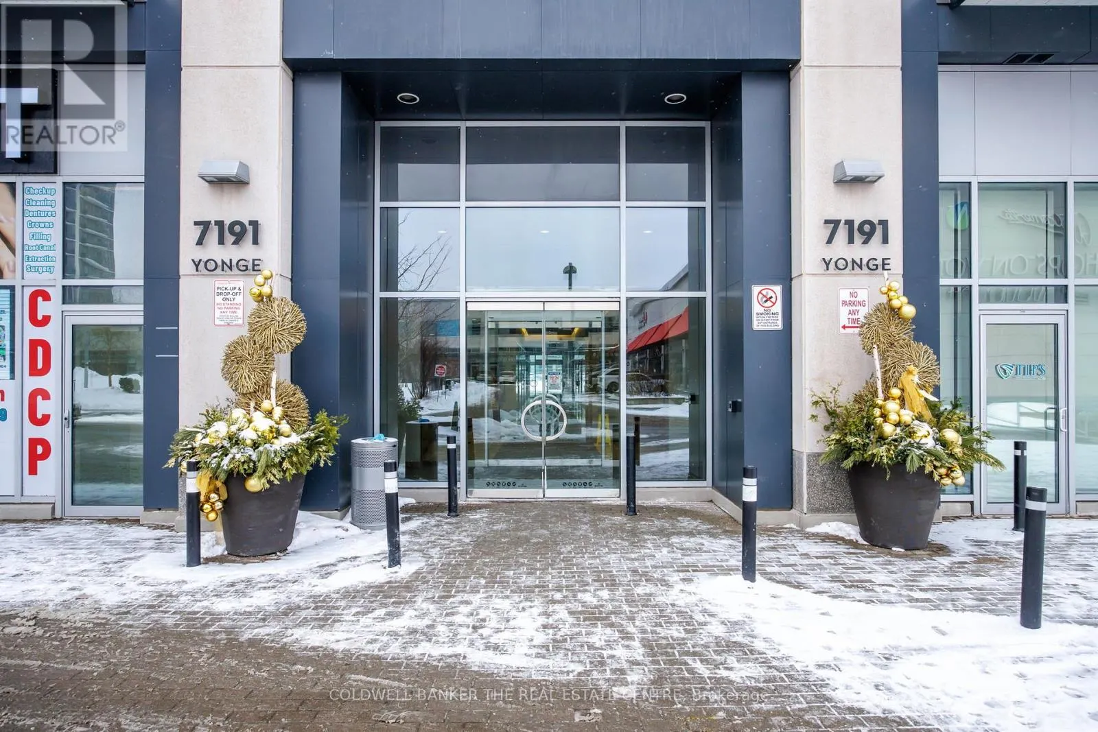 812 - 7191 YONGE STREET